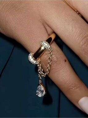 Gold Chain Drop Ring with Clear Teardrop Crystal SIZE 8